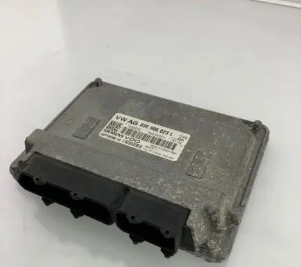Volkswagen Polo V 6R Engine control unit/module ECU 03E906023L 5WP4050604