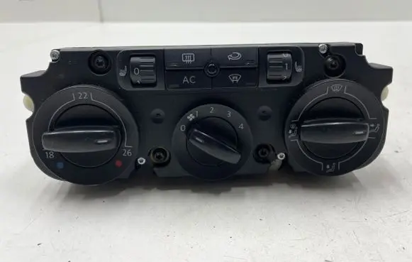 Volkswagen PASSAT B6 Climate control unit