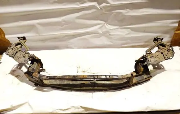 Skoda Octavia Mk2 (1Z) Front bumper cross member