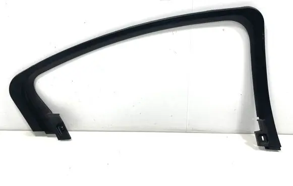 Chevrolet Volt I Rear door window/glass frame 802579867 22785438