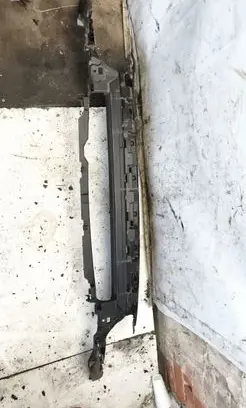 Opel Corsa F Front bumper mounting bracket 9850387380