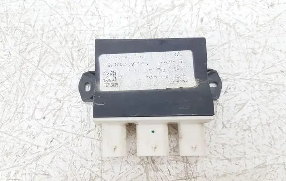 Ford Escape III Trunk lid opening control unit K95301AE C02731103