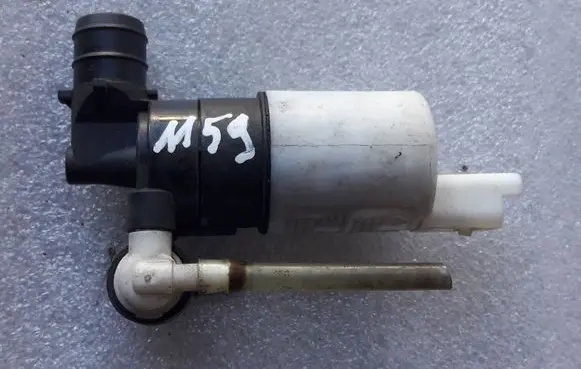 Renault Scenic II - Grand scenic II Windscreen/windshield washer pump 8200067015 8200295685 9641553880