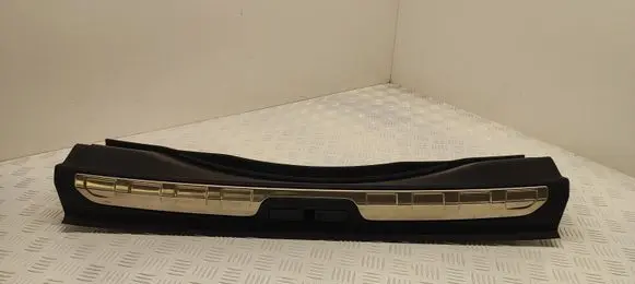 DS Automobiles 4 II Trunk/boot sill cover protection 9832129180