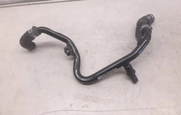 Audi A6 S6 C6 4F Engine coolant pipe/hose 059121070E