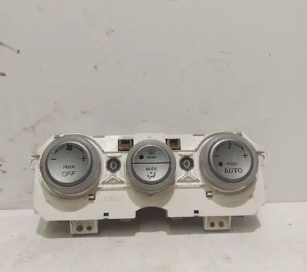 Mazda 6 Climate control unit E0002D