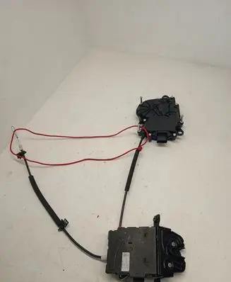 Maserati Levante Tailgate/trunk/boot lock/catch/latch 670039576