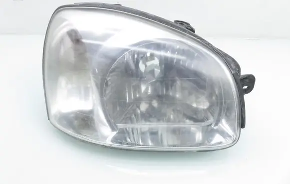 Hyundai Santa Fe Headlight/headlamp 