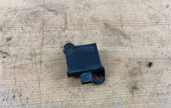 BMW 5 GT F07 Tire pressure control unit 6781846