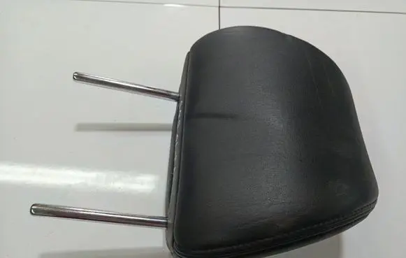 Honda Accord Front seat headrest 