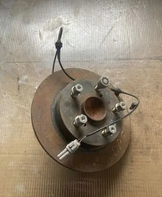 Suzuki SX4 S-Cross Rear wheel hub