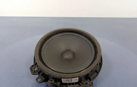 Hyundai Tucson IV NX4 Subwoofer speaker 96330-N7000