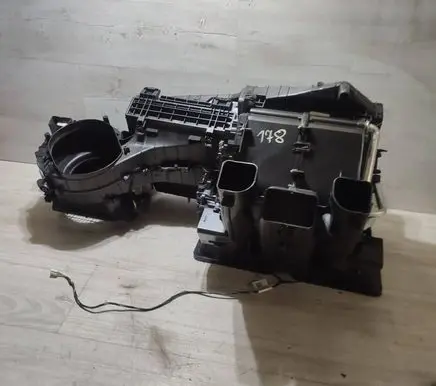 Mercedes-Benz CLA C117 X117 W117 Interior heater climate box assembly CZ4432705523 A2468301802