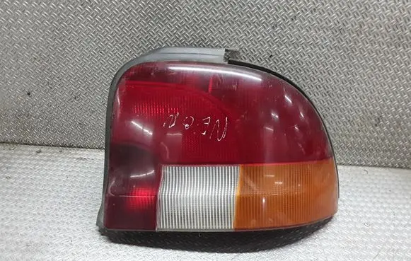 Chrysler Neon I Rear/tail lights