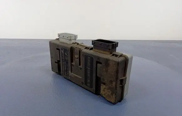 Peugeot 607 Seat control module 9638960380