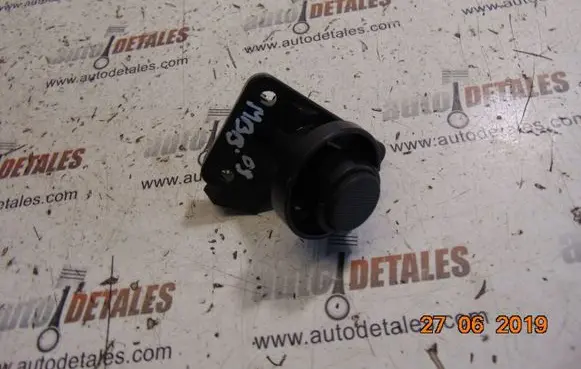 Mercedes-Benz B W245 Other interior part A1696900538