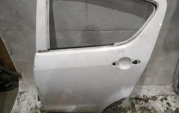 Opel Agila B Rear door BALTOS