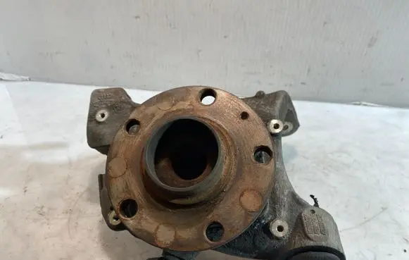 Audi A6 S6 C6 4F Rear wheel hub spindle/knuckle 8E0505433A 4F0505433E 4F0505433F