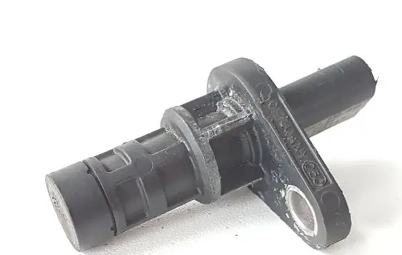 Fiat 500 Crankshaft position sensor 55239747 07761 0261210318
