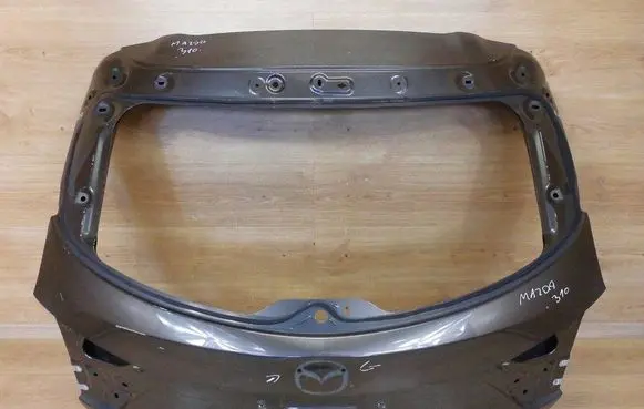 Mazda 3 III Tailgate/trunk/boot lid BPY06202XA