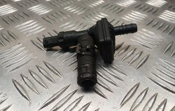 Volkswagen Tiguan Fuel temperature sensor 03L919824C 059919523A