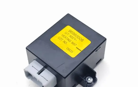 Opel Antara Seat heating relay 96960006