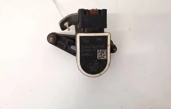 BMW 5 F10 F11 Front height sensor lever 3714678407503 25916010