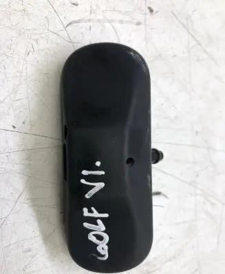 Volkswagen Golf VI Windshield washer spray nozzle 