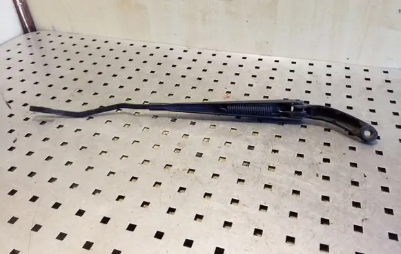 Volvo V70 Front wiper blade arm 8624243 8624266