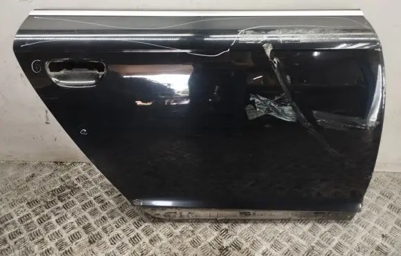 Audi A6 S6 C6 4F Rear door