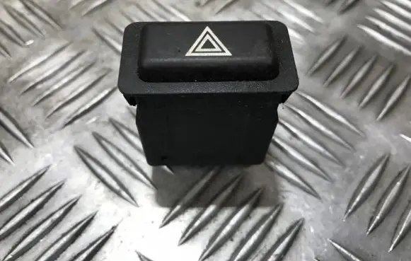 BMW 3 E30 Hazard light switch qc80fk5023