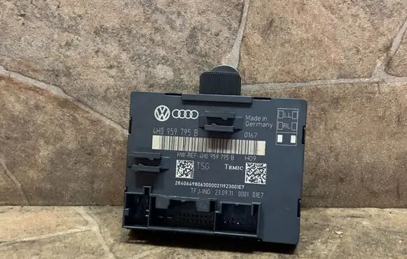 Audi A8 S8 D4 4H Door control unit/module 4H0959795B