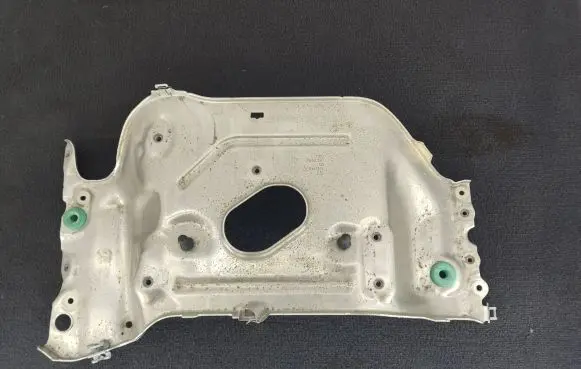 BMW M5 Heat shield in engine bay 7852130 11657852130