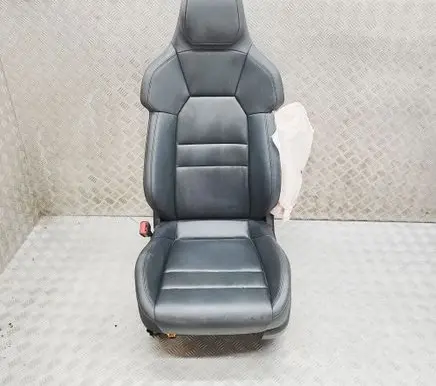 Audi E-tron GT Front driver seat 9J1881105A