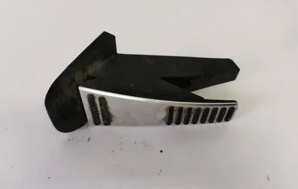 Volvo XC60 Accelerator throttle pedal 32269125