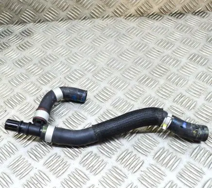 Engine coolant pipe/hose