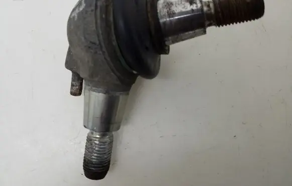 Mercedes-Benz E W212 Front ball joint A2123300135