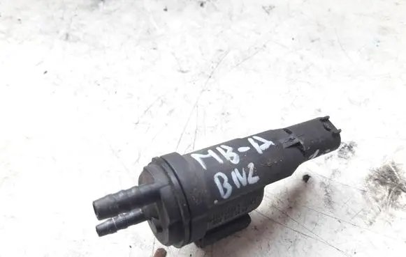 Mercedes-Benz A W168 Vacuum valve 0025401497