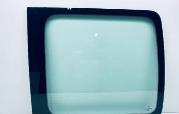 Rear side window