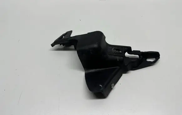 Chevrolet Camaro Front bumper mounting bracket 92228099 255273500 2435