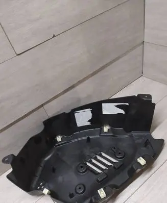 BMW i4 Rear underbody cover/under tray 8738061