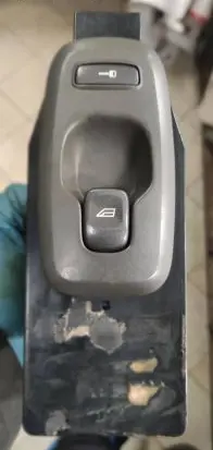 Volvo S60 Electric window control switch 30658117 MP43BB00071