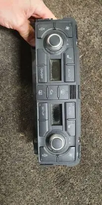 Audi A8 S8 D3 4E Climate control unit 4E0910043 5HB00848001