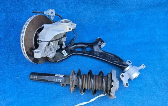 Mini Clubman F54 Front wheel hub spindle knuckle 31216876645 6876645