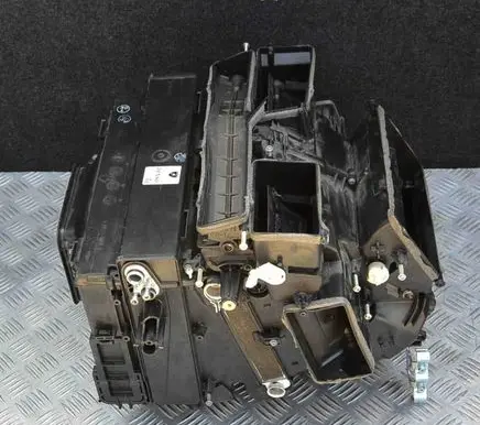 Interior heater climate box assembly