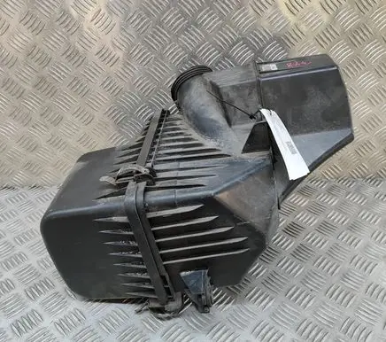 Hyundai H-1, Starex, Satellite Air filter box 281104H000