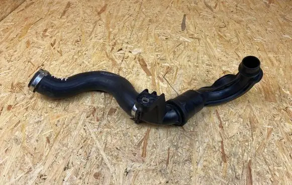 Ford Fiesta Intercooler hose/pipe L1B16C646BA