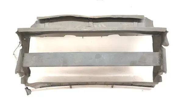 Land Rover Range Rover Sport L320 Intercooler air channel guide AH22019A01A