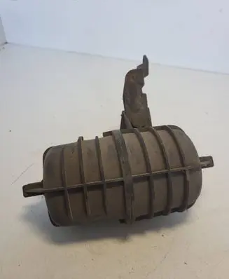 BMW 5 E60 E61 Vacuum air tank 11652247620