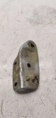 Skoda Octavia Mk2 (1Z) Fender mounting bracket 1z0821142A